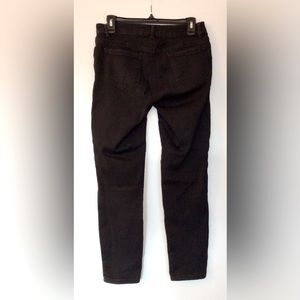 A Denim Black Cotton Skinny Jegging - US 6